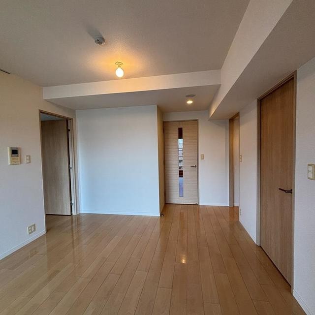 ※写真は同タイプ住戸です。(居間)