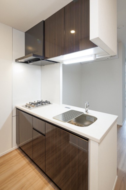 ※写真は同タイプ住戸です。(キッチン)