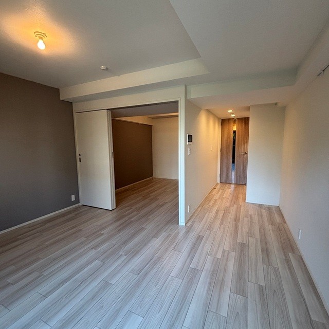 ※写真は同タイプ住戸です。(居間)