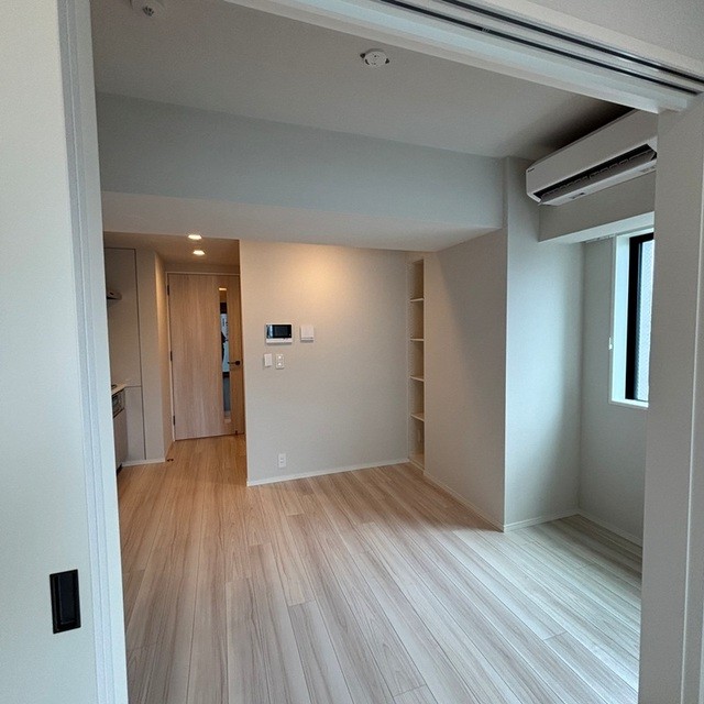 ※写真は同タイプ住戸です。(居間)