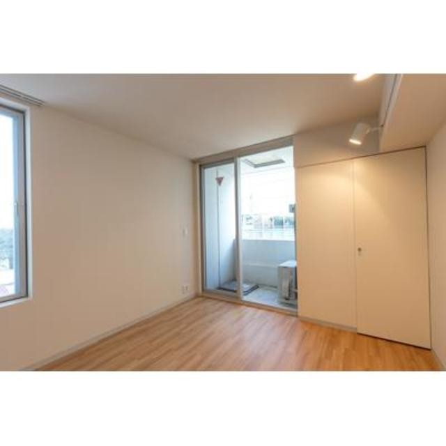 ※写真は同タイプ住戸です。(居間)