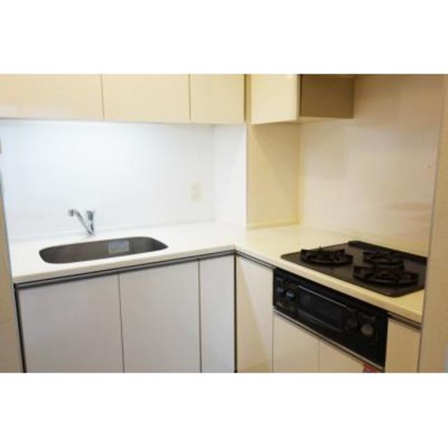 ※写真は同タイプ住戸です。(キッチン)