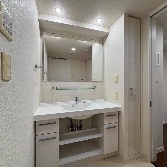 ※写真は同タイプ住戸です。(内装)