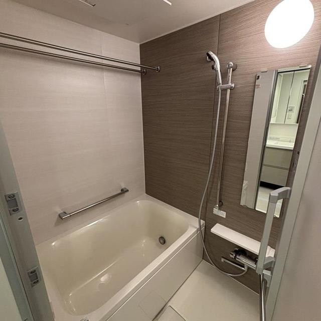 ※写真は同タイプ住戸です。(風呂)