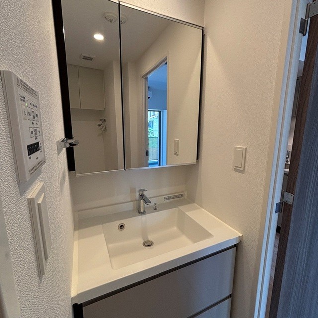 ※写真は同タイプ住戸です。(内装)