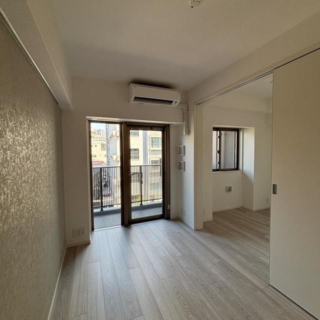 ※写真は同タイプ住戸です。(居間)