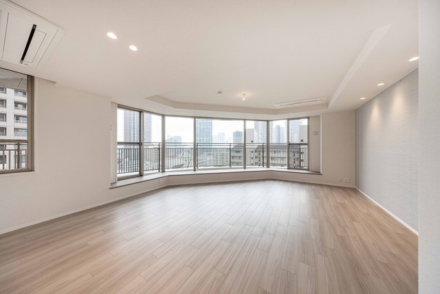 ※写真は同タイプ住戸です。(居間)