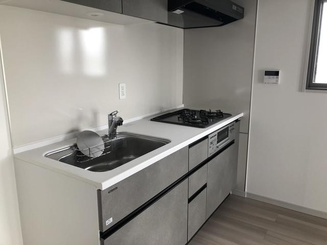 ※写真は同タイプ住戸です。(キッチン)