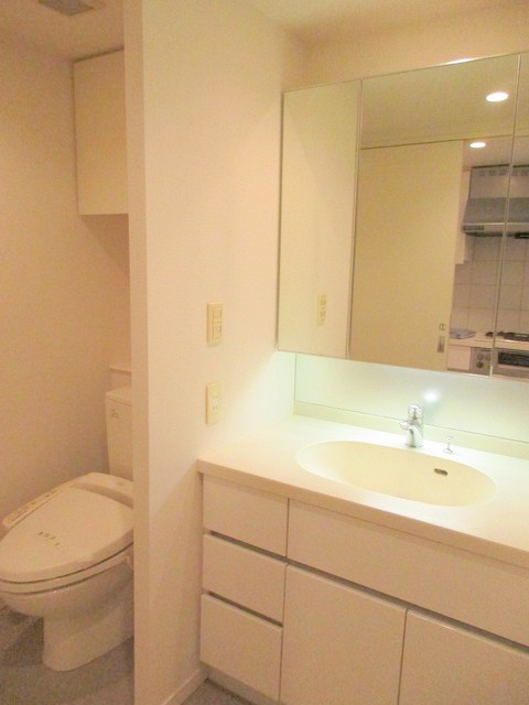 ※同仕様写真含む(内装)