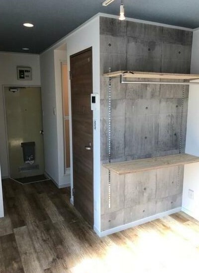 ※同仕様写真含む(玄関)