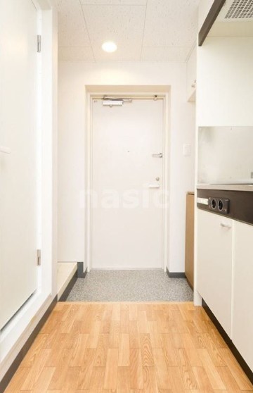 ※同仕様写真含む(玄関)