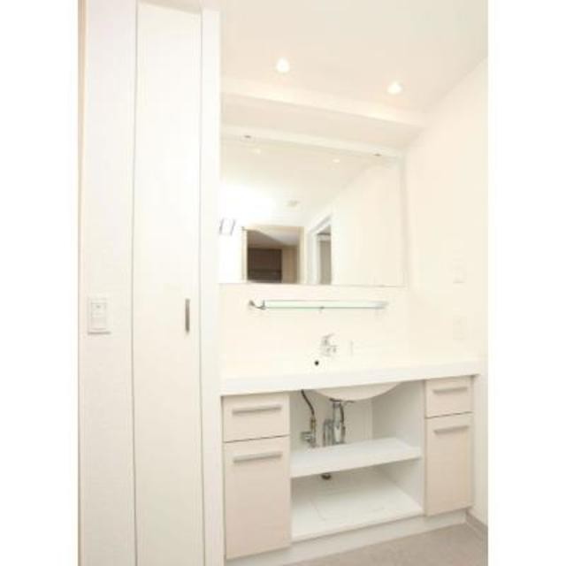 ※写真は同タイプ住戸です。(内装)