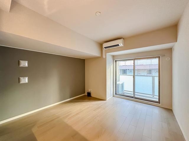 ※写真は同タイプ住戸です。(居間)