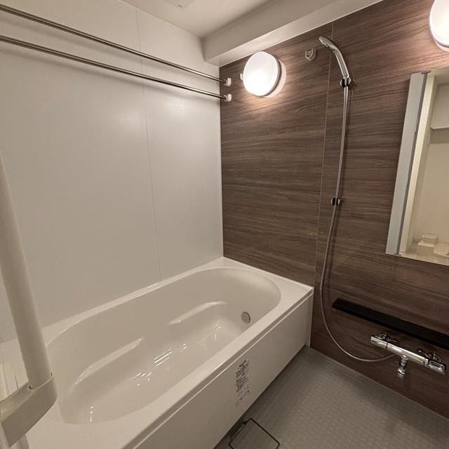 ※写真は同タイプ住戸です。(風呂)