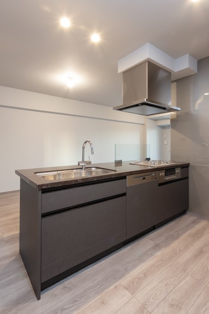 ※写真は同タイプ住戸です。(キッチン)