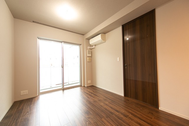 ※写真は同タイプ住戸です。(居間)