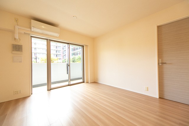 ※写真は同タイプ住戸です。(居間)