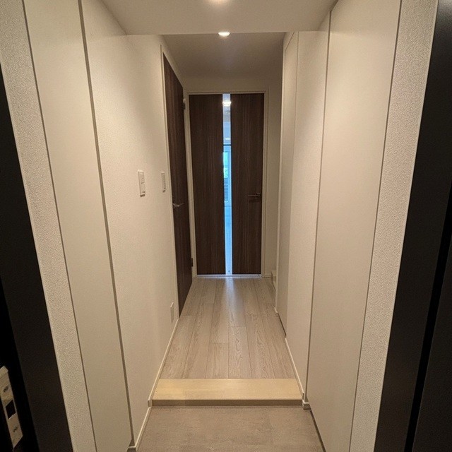 ※写真は同タイプ住戸です。(玄関)