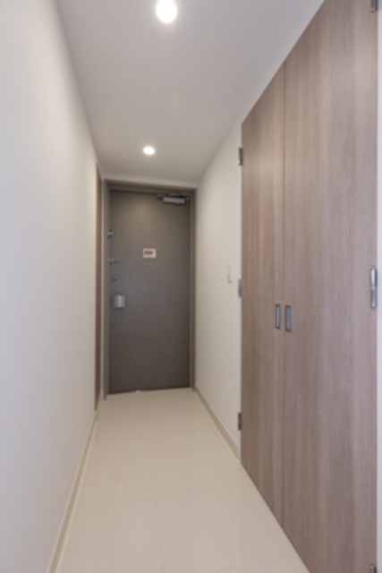 ※同仕様写真含む(玄関)