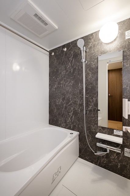 ※写真は同タイプ住戸です。(風呂)