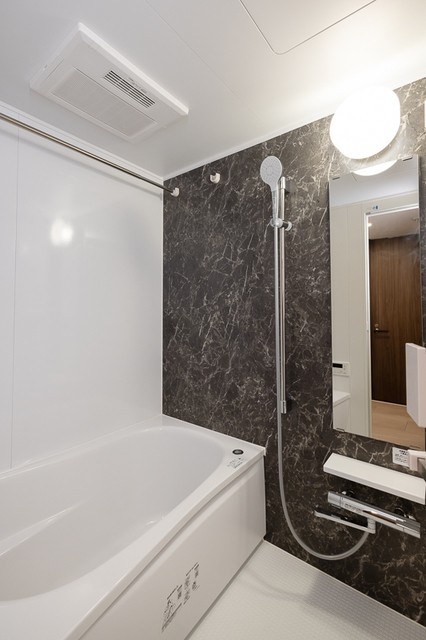 ※写真は同タイプ住戸です。(風呂)