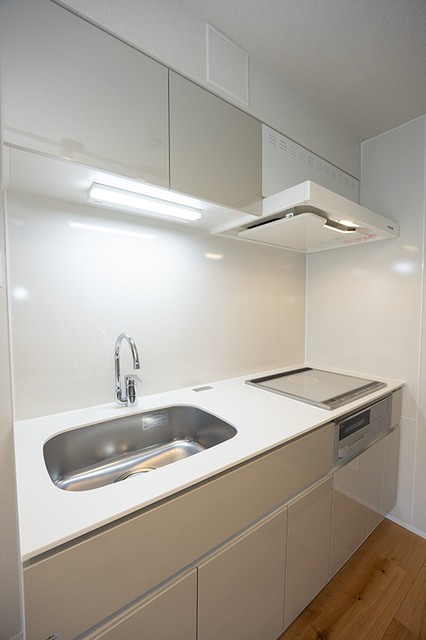 ※写真は同タイプ住戸です。(キッチン)