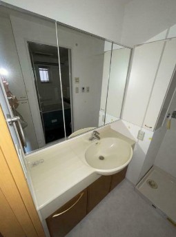 ※同仕様写真(内装)