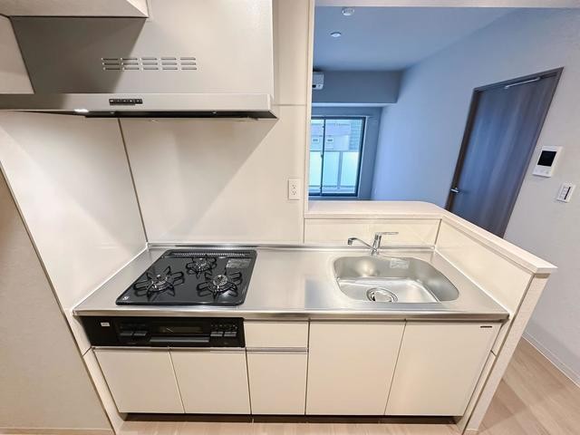 ※写真は同タイプ住戸です。(キッチン)