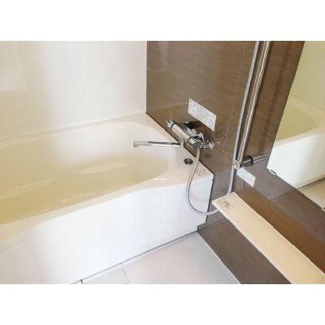 ※写真は同タイプ住戸です。(風呂)