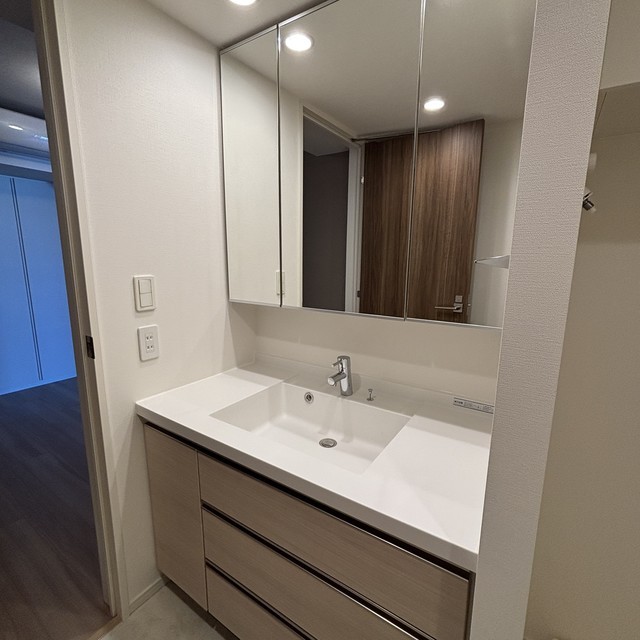 ※写真は同タイプ住戸です。(内装)