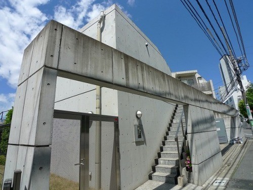 渋谷区東２丁目 【賃貸居住】マンション