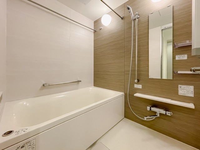 ※写真は同タイプ住戸です。(風呂)