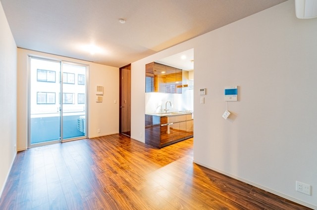 ※写真は同タイプ住戸です。(居間)