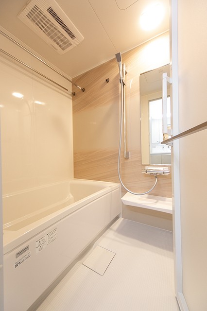 ※写真は同タイプ住戸です。(風呂)