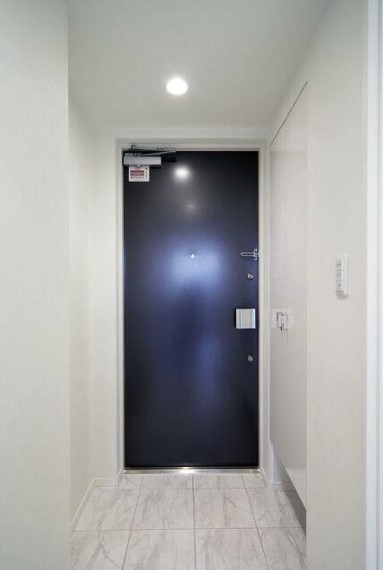 ※同仕様写真(玄関)