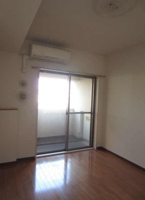 ※同仕様写真含む(居間)