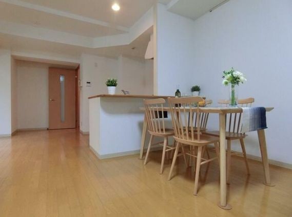 ※同仕様写真含む(居間)