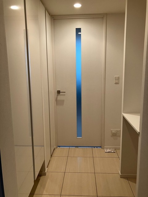 ※同仕様写真(玄関)