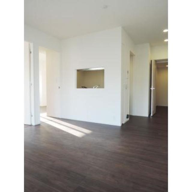 ※写真は同タイプ住戸です。(居間)