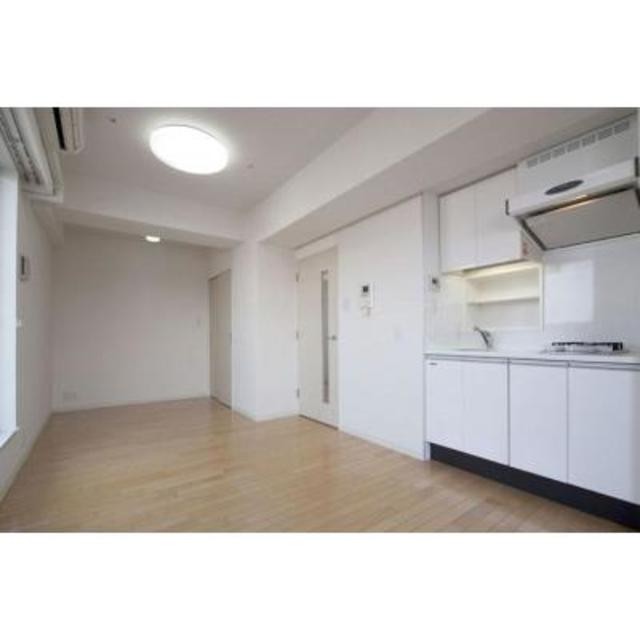 ※写真は同タイプ住戸です。(居間)