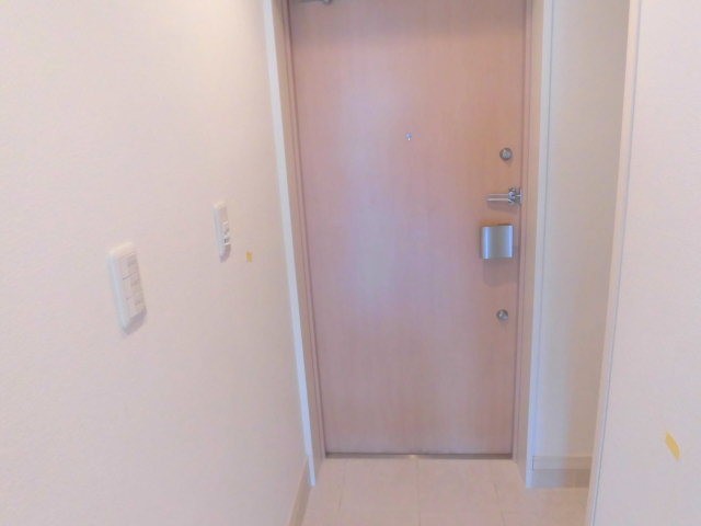 ※同仕様写真(玄関)