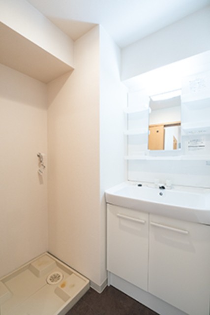 ※同仕様写真含む(内装)