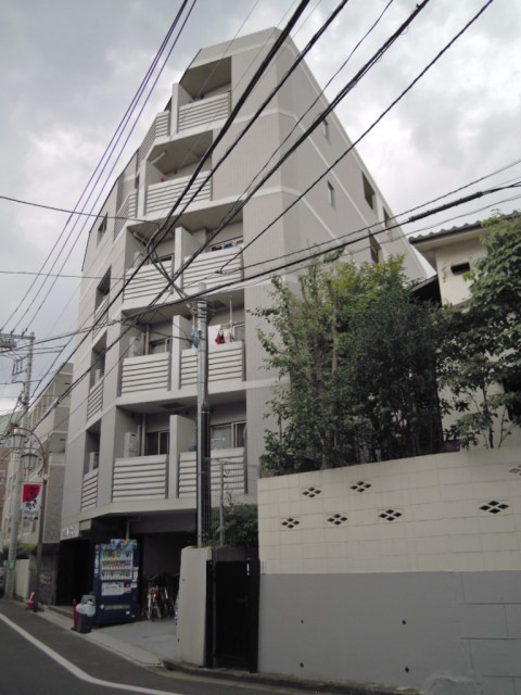 世田谷区世田谷２丁目 【賃貸居住】マンション