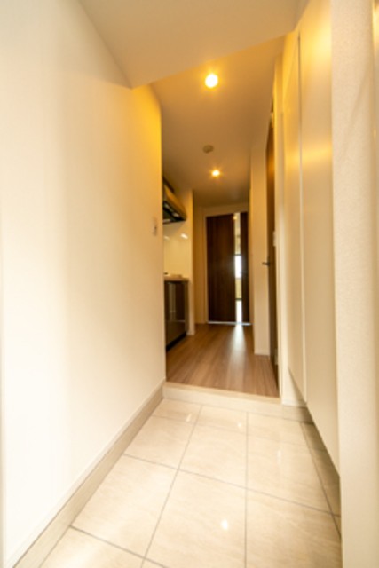 ※写真は同タイプ住戸です。(玄関)