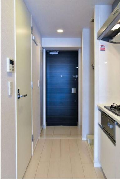 ※同仕様写真含む(玄関)