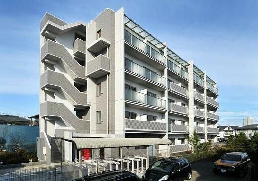 川崎市高津区諏訪１丁目 【賃貸居住】マンション