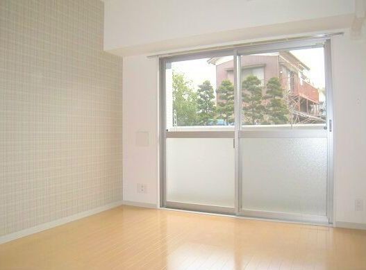 ※同仕様写真含む(居間)