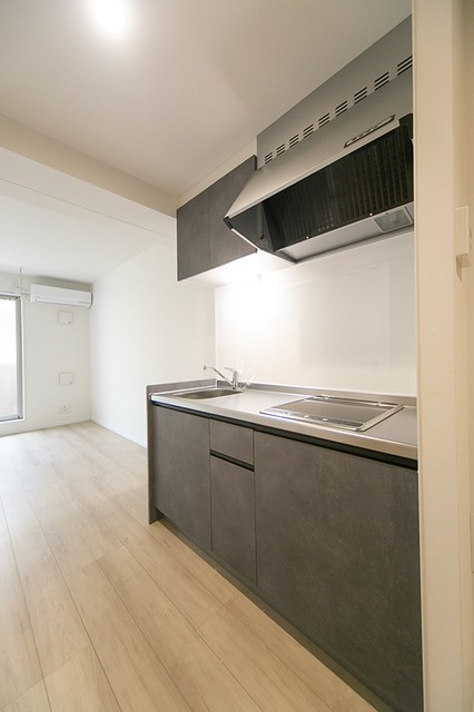 ※写真は同タイプ住戸です。(キッチン)