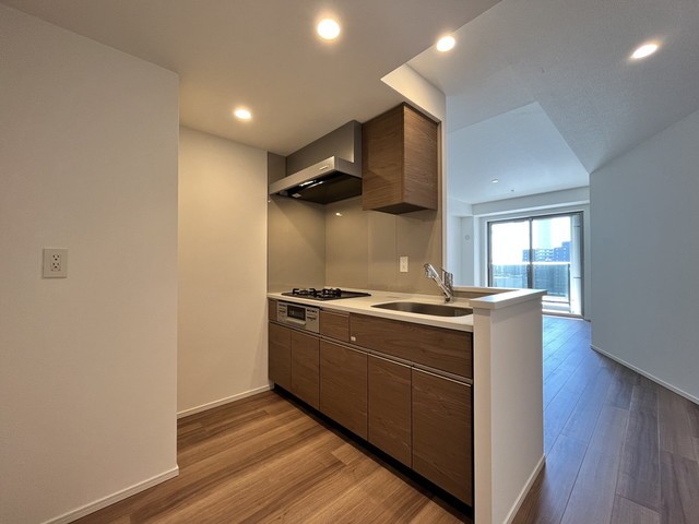 ※写真は同タイプ住戸です。(キッチン)