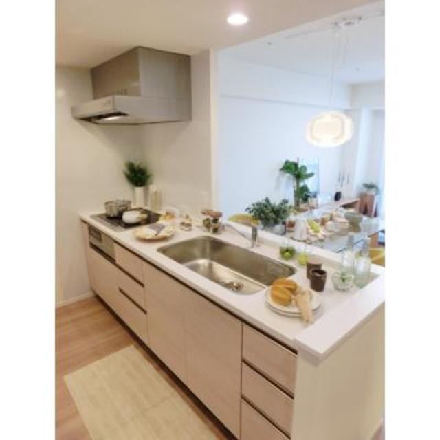 ※写真は同タイプ住戸です。(キッチン)